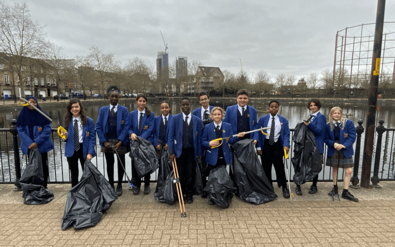 Bacon's College Makes a Difference: School Council's Litter Picking Initiative