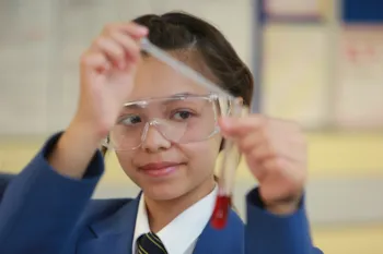 Prospective parent on College tour